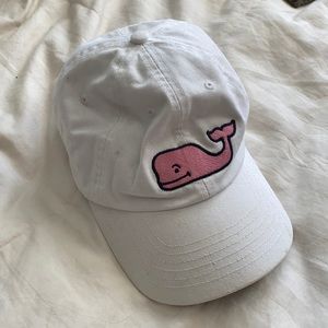 Jumbo whale vineyard vines hat